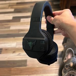 Under Armour(JBL) Project Rock Over-Ear Training Headphones-Wireless